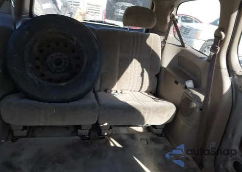 2002 Toyota Sienna Le z USA, uszkodzony, nr VIN 4T3ZF13C82U437552